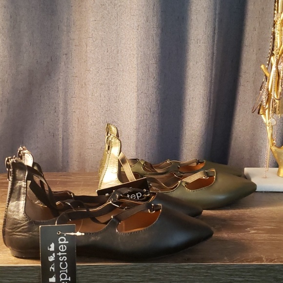 Pointed Toe Ballerina Flats - Picture 2 of 4